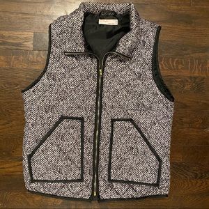 Si Style Quilted herringbone black and white vest